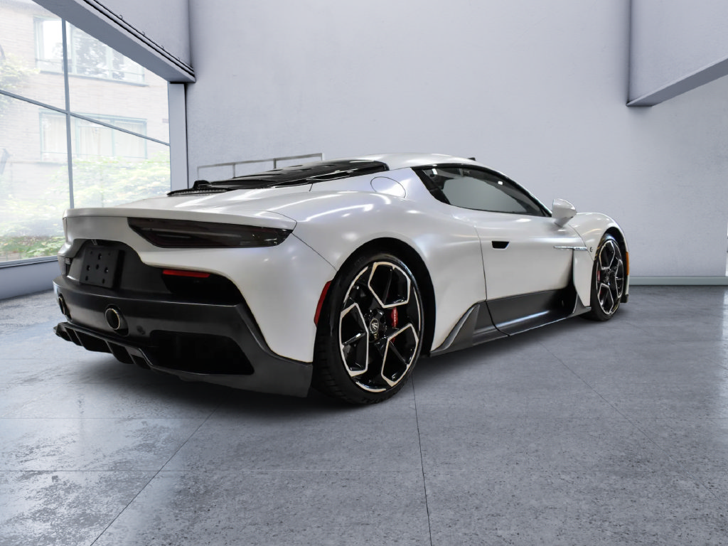 Used 2022 Maserati MC20 Coupe RWD image 7