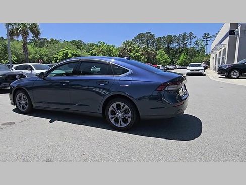 Used 2023 Honda Accord EX image 19