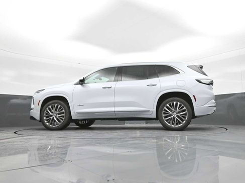 New 2026 Buick Enclave Avenir w/ Super Cruise Package image 21