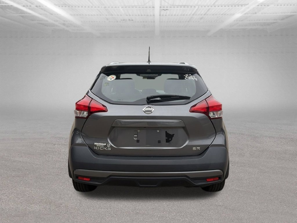 Used 2019 Nissan Kicks SR FWD image 33