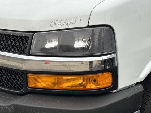 New 2026 Chevrolet Express 4500 w/ Power Convenience Package image 16