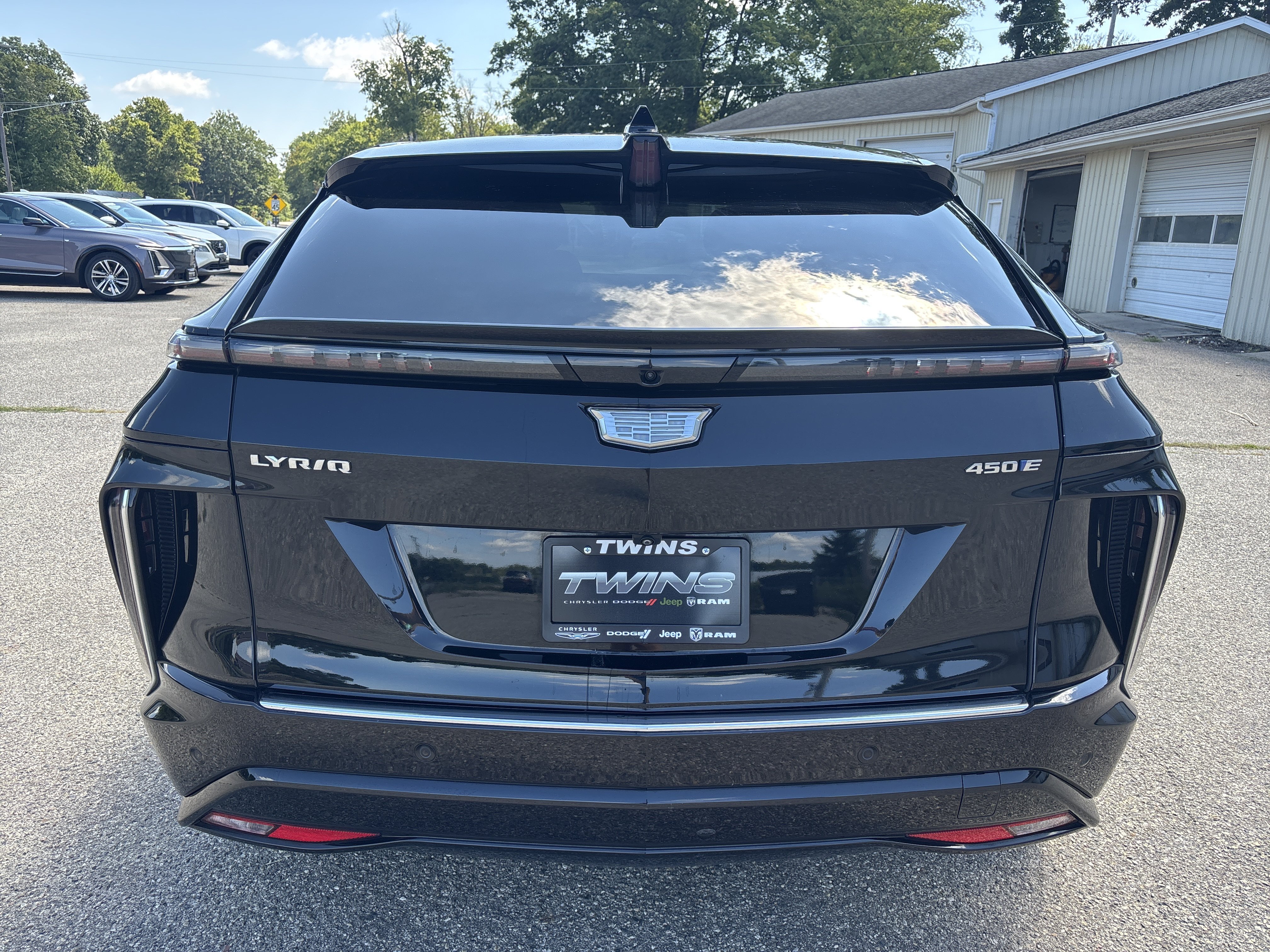 Used 2023 Cadillac Lyriq 2WD image 7