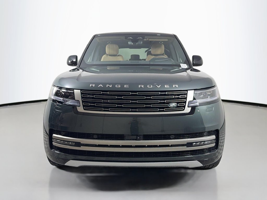 New 2026 Land Rover Range Rover Long Wheelbase SE AWD/4WD image 2