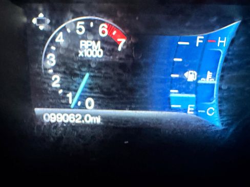 Used 2017 Ford Edge SEL w/ Equipment Group 201A image 21