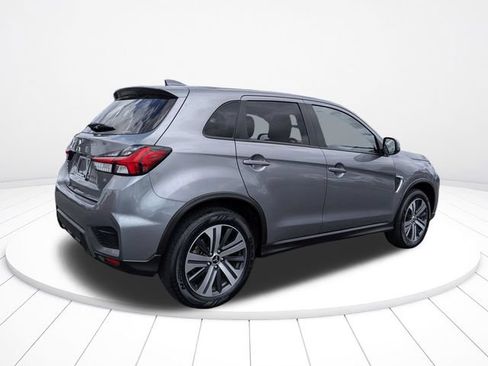 Used 2024 Mitsubishi Outlander Sport SE AWD/4WD image 3