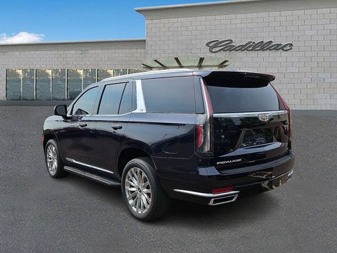Used 2021 Cadillac Escalade Premium Luxury w/ Performance Package AWD/4WD image 6