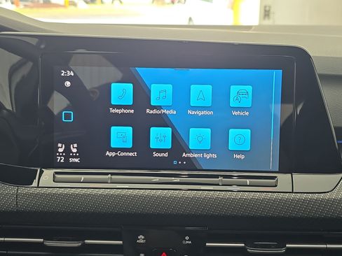 Certified 2024 Volkswagen Golf R AWD/4WD image 21