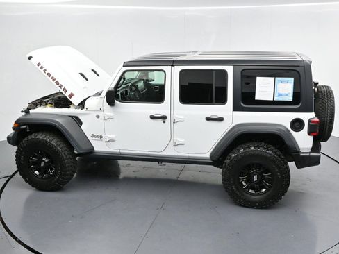 Used 2021 Jeep Wrangler Unlimited Sport AWD/4WD image 40