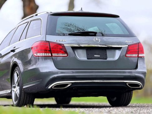 Used 2016 Mercedes-Benz E 350 4MATIC Wagon image 42