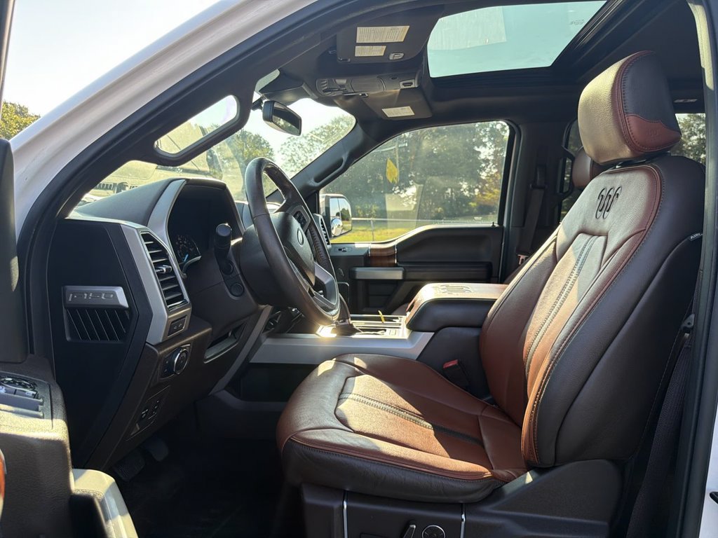 Used 2018 Ford F150 King Ranch w/ Equipment Group 601A Luxury AWD/4WD image 20