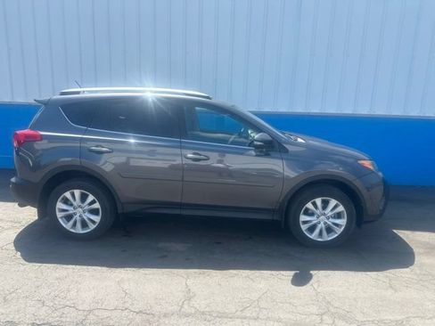 Used 2015 Toyota RAV4 Limited AWD/4WD image 1