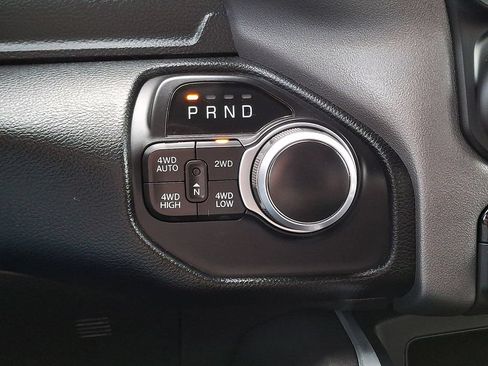 Used 2022 RAM 1500 Big Horn AWD/4WD image 16