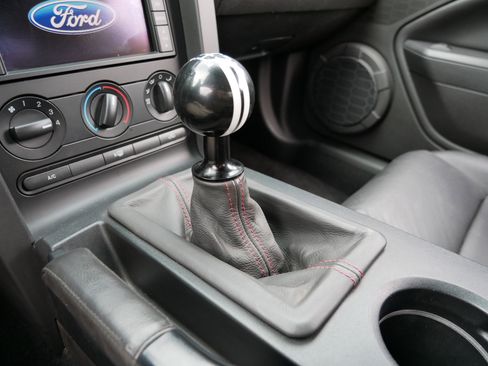 Used 2008 Ford Mustang Shelby GT500 image 24