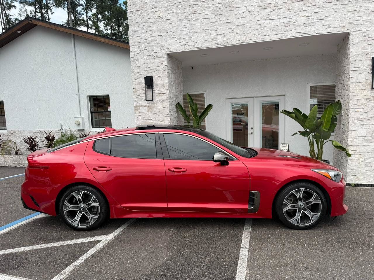Used 2021 Kia Stinger GT-Line w/ Sun & Sound Package RWD image 21