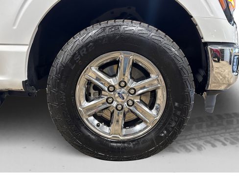 Used 2024 Ford F150 XLT image 52