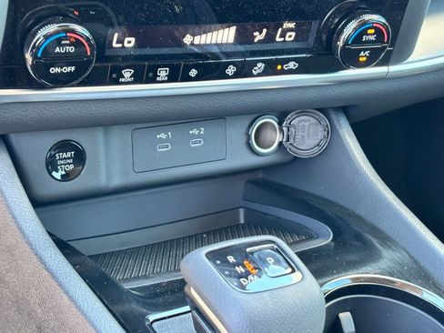 New 2026 Nissan Rogue SV AWD/4WD image 29