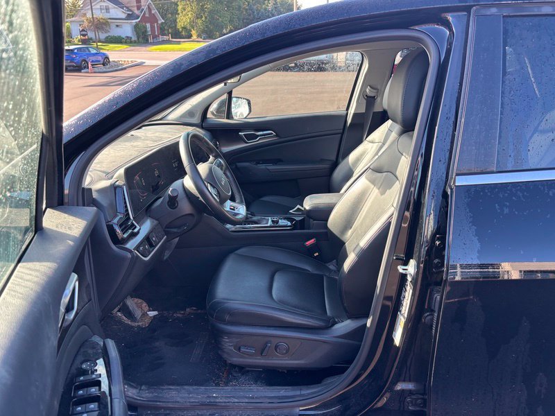 Certified 2024 Kia Sportage EX FWD image 13