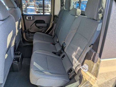 New 2026 Jeep Gladiator Sport image 10