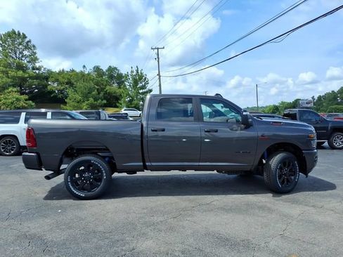 New 2026 RAM 2500 Big Horn AWD/4WD image 2