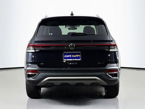 New 2025 Volkswagen Taos SE image 6