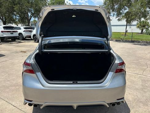 Used 2021 Toyota Camry XSE FWD image 43