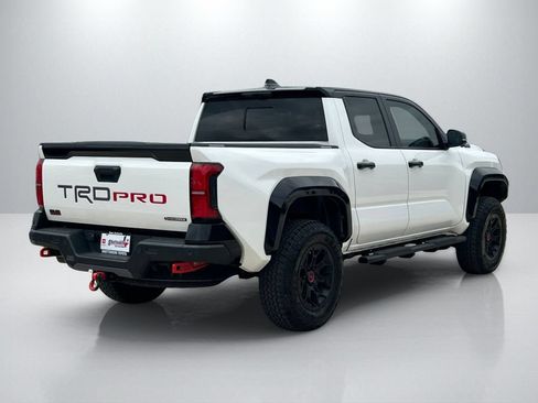 Certified 2025 Toyota Tacoma TRD Pro AWD/4WD image 5