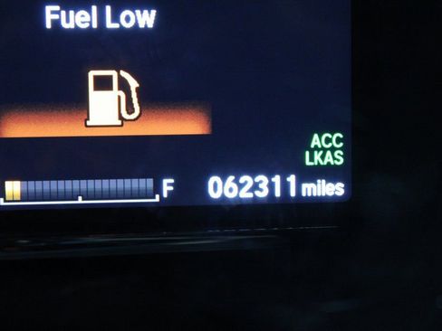 Used 2019 Honda HR-V EX image 37