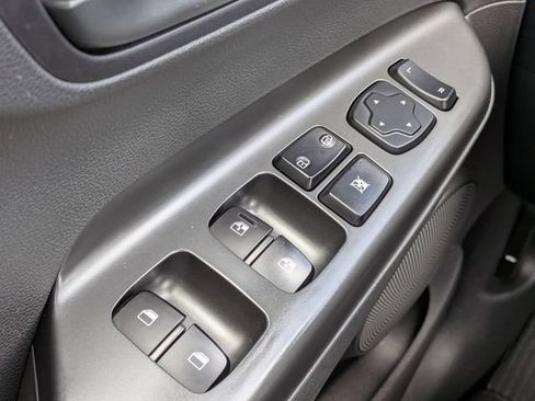 Used 2023 Hyundai Kona SEL FWD image 23