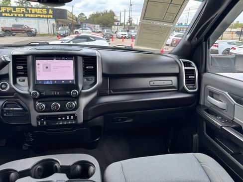 Used 2022 RAM 2500 Big Horn w/ Level A Equipment Group image 31