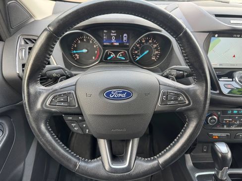 Used 2017 Ford Escape Titanium AWD/4WD image 10