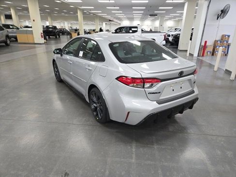 New 2026 Toyota Corolla SE image 4