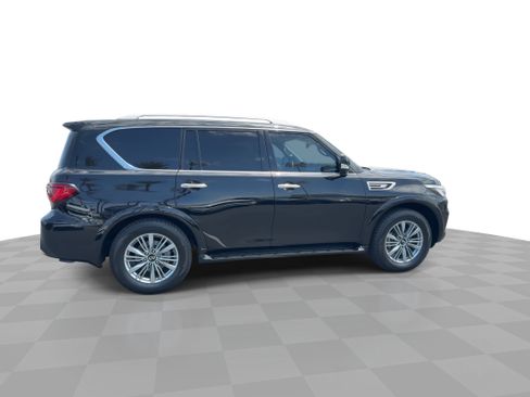 Used 2022 INFINITI QX80 Luxe w/ Cargo Package image 9