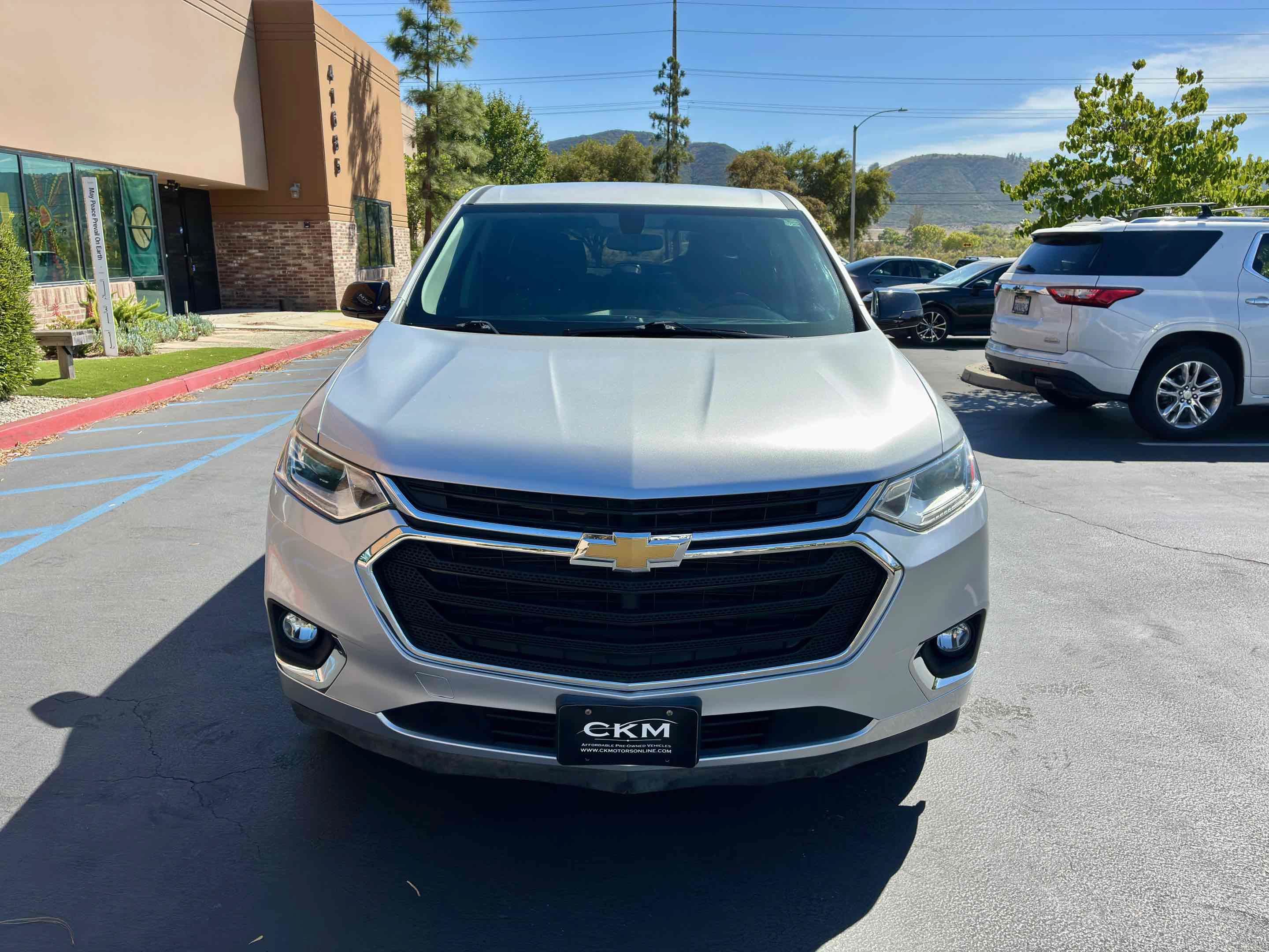 Used 2019 Chevrolet Traverse LS FWD image 5