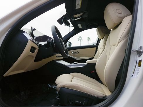 New 2026 BMW 330i Sedan w/ Convenience Package image 10