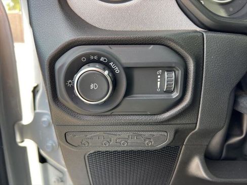Certified 2024 Jeep Wrangler Unlimited Sport AWD/4WD image 11