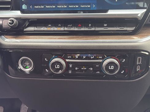 Certified 2023 Chevrolet Silverado 1500 LT AWD/4WD image 17