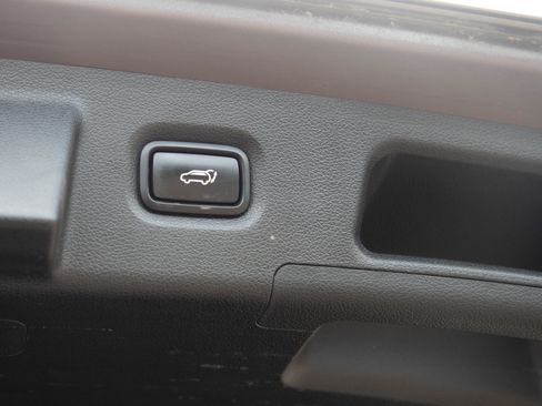 Used 2019 Hyundai Santa Fe Limited AWD/4WD image 14