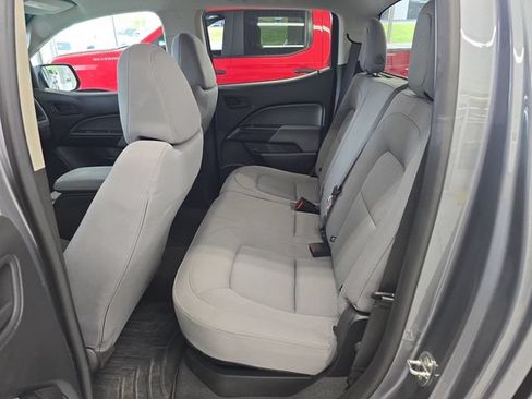Used 2021 Chevrolet Colorado W/T w/ WT Convenience Package AWD/4WD image 10