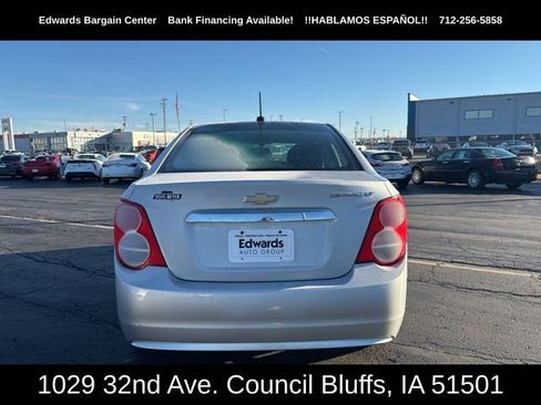 Used 2015 Chevrolet Sonic LT image 7