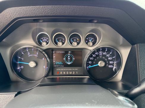 Used 2015 Ford F250 Lariat w/ Lariat Interior Package image 27