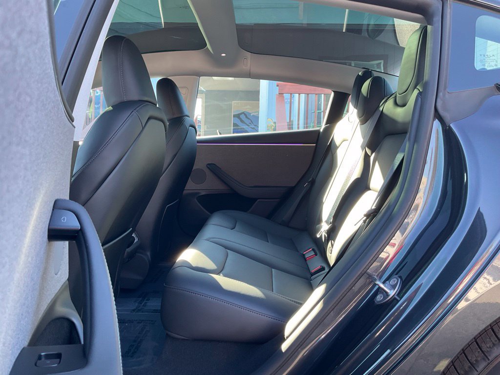 Used 2025 Tesla Model 3 Long Range RWD image 8