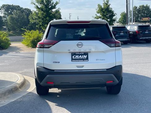 Used 2023 Nissan Rogue SV w/ SV Premium B Package AWD/4WD image 6