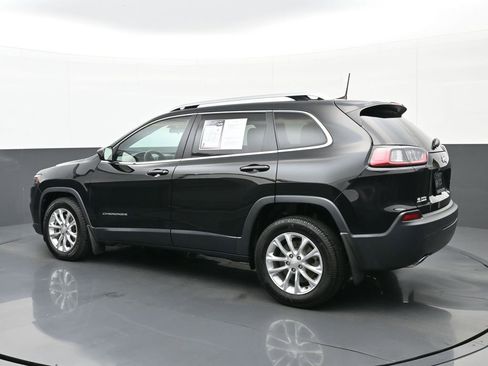 Used 2019 Jeep Cherokee Latitude w/ Popular Appearance Group FWD image 5