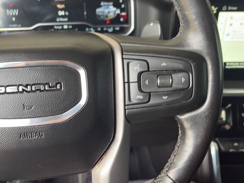 Used 2022 GMC Sierra 1500 Denali image 19