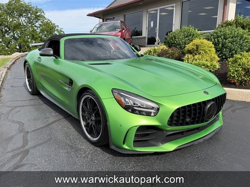 Used 2020 Mercedes-Benz AMG GT R image 3