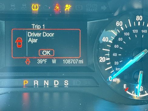 Used 2015 Ford Edge SEL w/ Cargo Accessory Package image 16