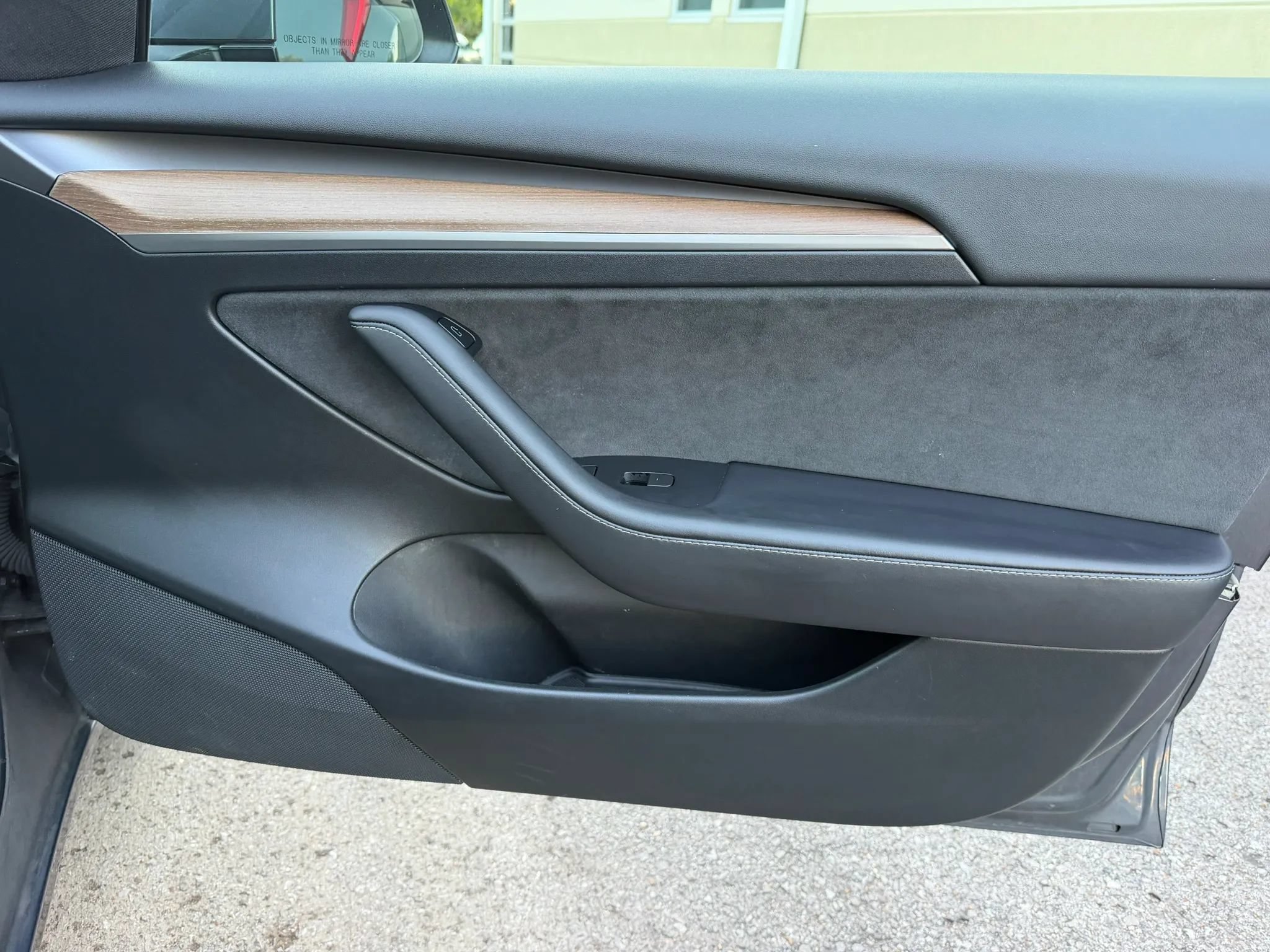 Used 2023 Tesla Model 3 Standard Range RWD image 29