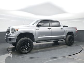 Used 2018 Toyota Tundra SR5 w/ TRD Off Road Package video 2