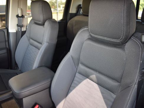 Used 2024 Nissan Frontier SV w/ SV Convenience Package RWD image 29