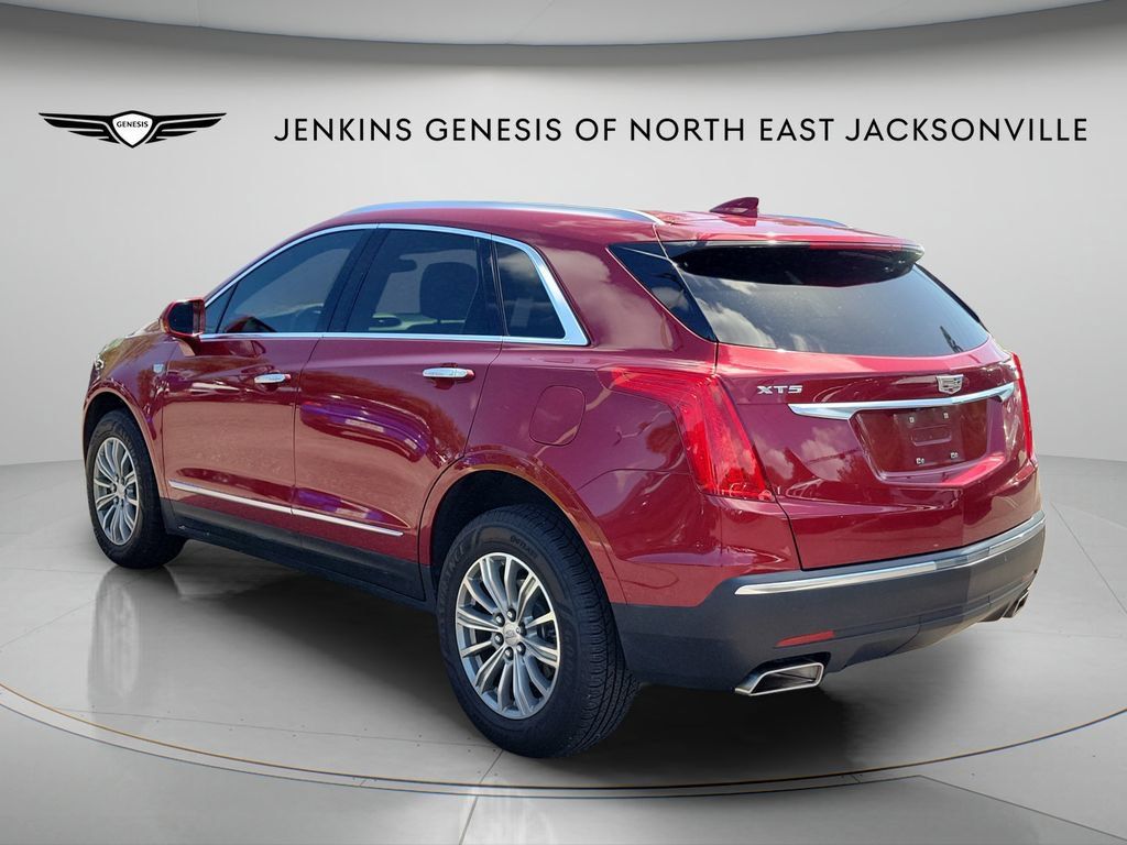 Used 2019 Cadillac XT5 Luxury FWD image 4
